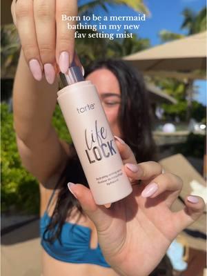 The way I LOVEEEEE #trippinwithtarte #tarteisland #tartecosmetics #neckerisland #Lifelock #settingspray @tarte cosmetics 