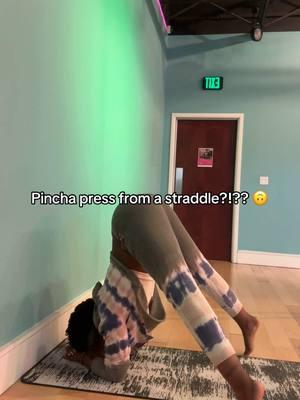 Idk what I was thinking 🤣 I barely have my pincha. I thought doing it from a press would help me build more control in lifting up and holding  #pinchapress #pinchamayurasana #blackyogi #blackyogateacher #blackgirlyoga 