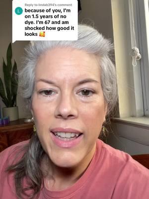 Replying to @lindab394  Linda this is awesome! I’m so happy I was able to encourage you to embrace your silver! Keep going💪🏼 #grayhair #silversisters #womensupportingwomen #ageism #ditchthedye