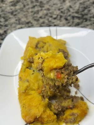 Rollo de pastelon de plátano maduro 😍❤️🫠 #comidanavideña #pastelon #pastelondeplatanomaduro 