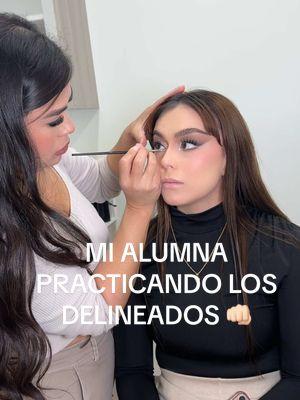 Tengo fecha disponible para cursos de actualización en Sandiego🤩 Reserva tu lugar enviame DM #cursosonline#cursosdemaquillajeprofesional#makeuptutorial#colega#sandiegocalifornia#makeuptutorial#mak#untalfredopodcast❤️🥰 