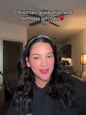 I hope you guys like it!! I’m super grateful for everything 🤍 #gifthaul #hauls #christmashaul #graduationgift #shoppinghaul #Wishlist #wishlistideas 