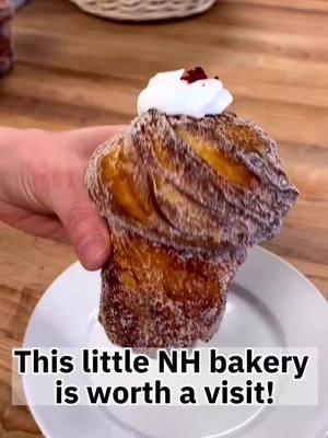 @flagleafbakery in #antrimnh  #bakery #cruffins #pastries #fruits #baker #bread #likesforlike #likes4like #feedfeed #eater #peterboroughnh #keenenh #newhampshire #nashuanh @milfordnh #milledflour #eeeeeats #bakedgood #croissant #bostonfoodies #nhfood #603food #hypefeast #foodbeast 