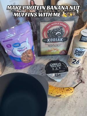 saw it first on @Jessica Barstow and immediately ran to store 🤤 #proteinmuffins #banananutmuffins #banana #muffins #BakeWithMe #foodtiktok 