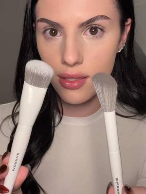 New year, new brushes?! Yes pleaseeee. I am so excited for this new @Morphe Cosmetics brush drop. Reinvented with silver-ion infused bristles, reducing harmful bacteria by 99.9%, helping you define with less grime. They have my makeup looking flawless giving me the best blend yet! #morphepartner 