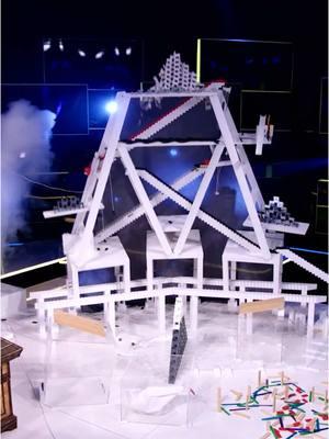 Our finale treasure hunt domino topple from Domino Masters! #gameshow #realitytv #realityshow #dominoes #rubegoldberg