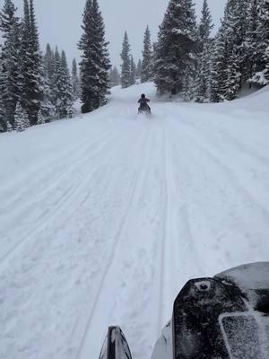 #adventure #snow #colorado #vailpasscolorado #denvercolorado #moutains #moutain #snowmobile 