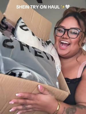 UMMM YESSSS!! READY FOR NYC! ☺️ #sheintryonhaul #sheinhaul #haul #plussizefashion #plussizetryon #plussizetryonhaul #tryonhaul 