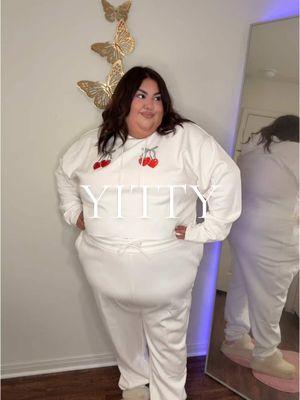 @YITTY gonna do it for me everytime 🍒🍒 #yitty #yittyambassador #plussizeedition #plussize #plussizetiktok #plussizefashion 