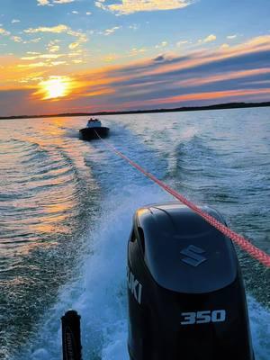 Our sunsets are pretty hard to beat. #fyp #foryou #boat #boating #fishing #saltwaterfishing #lagunadre #upperlagunadre #padreisland #northpadreisland #lagunamadre #seatow #seatowcorpuschristi 