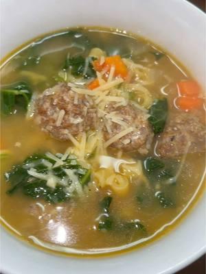 Italian wedding soup. One of my faves!!!! #italianwedding #italianweddingsoup #soup #souptok #soupy #soupseason #souprecipe #souprecipes #Foodie #meatballs #homemademeatballs #meatballsoup #soupytime #soupseason #soupszn #delish #coldweather 