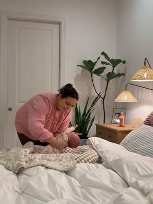 first night by myself with our newborn 🤍 night bedroom reset 🌙 #CapCut #newborn #newbornbaby #newbornnights #newbornlife #momlife #motherhood #postpartum #csectiondelivery #csectionmom #csectionrecovery #momvlog #militaryfamily #newbornscrunch @Hatch for Sleep @OILO STUDIO @pigletinbed @Cradlewise @Coterie 