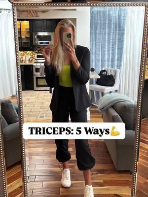 95% of my clients always ask how to tighten up their underarms so here are 5 ways to exercise your #triceps b #tricepworkout #tricepsday #tricepsexercise #workoutoftheday #nevermissamonday 