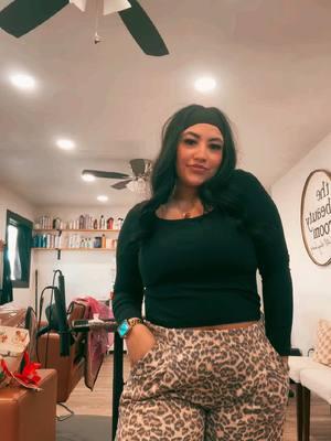 Me 🤝 Cheetah Print 😍🐆 #OOTD #cheetahpants #americaneagle #aerie 