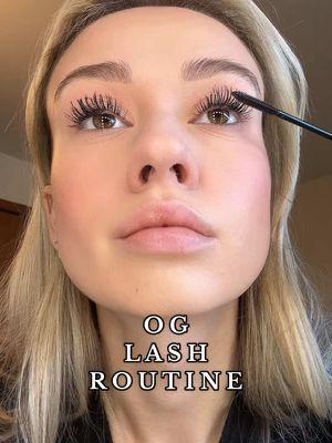 PRODUCTS: start with a lash primer (i used @Lancôme cls booster), then @Too Faced better than sxx mascara topped with @L’Oréal Paris telescopic and @Benefit Cosmetics rollerlash on the bottom lashes #mascara #lashes #makeup #mascararoutine #lashroutine #toofaced #benefitcosmetics #lorealparis #lancome 