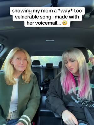 her reaction at the end has me in tears 😭 this song goes out to all the moms out there who make their daughters feel loved 💕 #songreaction #womeninmusic #songwritersoftiktok #songreaction #avrillavigne 