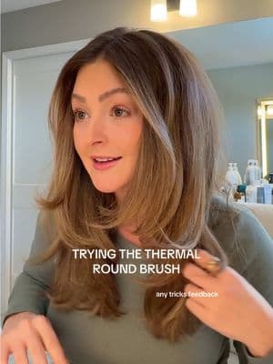 Okay I think I love it?! @Mane by Jen Atkin #hairtutorial #hairtok #thermalbrush #heatedroundbrush #thermalroundbrush #blowoututorial #athomeblowout 