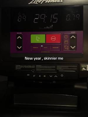 Sincerely fat funny friend. Since tik toks gonna post my drafts soon i figured id get ahead of it #fypシ #foryoupage #GymTok #fatfunnyfriend #newyearnewme 