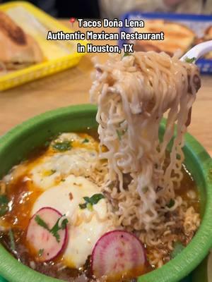 if you’re on the hunt for authentic Mexican food this is a must try 🤤 the cucumber pineapple agua fresca, the tacos, tortas, birria tacos & birria ramen were all amazing 😋 #houstoneats #mexicanfood #mexicanrestaurant #authentic #Foodie #houstonfood #houstontx #foodtiktok #foodinhouston #foodadventure #birria #tacos #birriaramen 