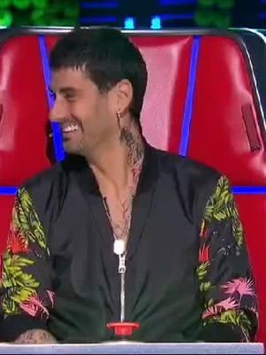 HERMOSA VOZ TIENE ESTE CHICO  @"♛𝐃𝐄𝐈𝐕𝐈𝐒♛"  #paratii #jonitamonterroso #lavozkids #viralvideos 