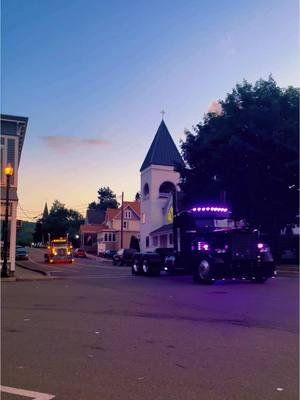 #peterbilt359 #1975 #showtruck #peterbilttrucks #peterbiltcrazy #359 #peterbilt #peterbilt379 