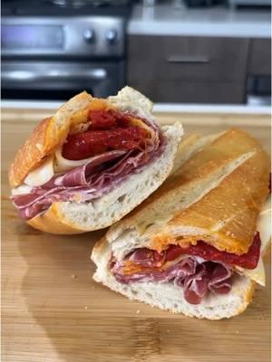 Tony Sopranos Favorite Sandwich! 🇮🇹 #Foodie #food #thesopranos #sopranos #tonysoprano #foodporn #italy #italian #italianfood #fyp #foryou #foryoupage #viral #domenicskitchen #throwback 