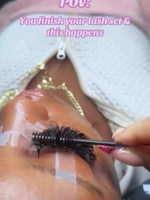 😩As a lash artist, what would you do when this happen when finishing the set?🥲 . . . . . . #lashproblems #lashcontent #lashtech #lashtechnician #lashartist #lashartistry #lashmaster #certifiedlashtech #certifiedlashartist #volumelashes #volumelashextensions #volumelash #megavolumelashes #megavolumefans #lashbabe #lashbar #lashbaracademy #lashlife #lashlifestyle