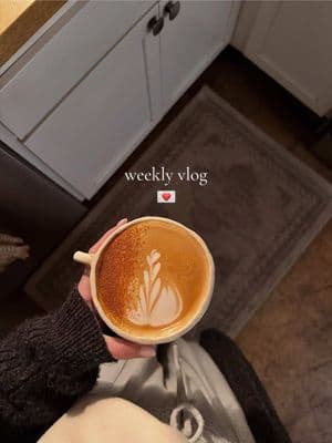 loving vlogging lately!!! 🤎 full weekly vlog posted - link in bio. 💌#homecafe #coffeeathome #Vlog #weeklyvlog #ditl #littlethings #fyp 