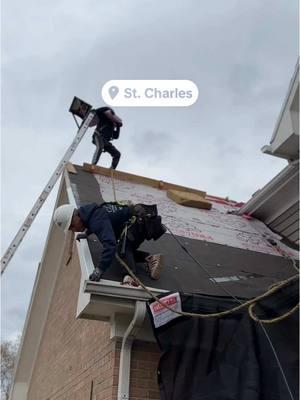 Keep climbing—the view at the top is worth it. That’s what we do every day, one roof at a time. 🏠💪 #MondayMotivation #RoofingCompany #GlobalExteriorExperts #motivation #quote #roofers #homeremodeling #fyp #foryou #roofersoftiktok 