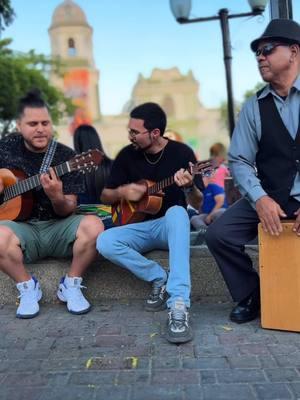 Hoy me levante adorándote 🙏🏻🤍 Te pedimos que bendigas nuestra amada Venezuela 🇻🇪 y que el talento urbano sea apoyado 🙌🏻 FE 🕊️ Compete y comenta si te gustó el video que hicimos en SANTA ROSA el 13/01/2025 - Barquisimeto.  En la percusión @hectorpire - Cámara @adceer guitarra @yanguaro cuatro @anthonydarex y somos @cuatrolarense 😎 #talento #santarosa #barquisimeto #venezuela #fé #cristo #divinapastora #artista #talentovenezolano #cantante #rap #musico #arte #musica @yanguaro 