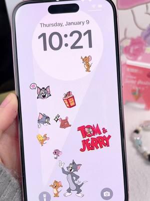 🔦Flashlight Wallpaper-how to do this on your phone #wallpaper #lockscreen #iscreen #iphonetricks #cute#sticker#hellokitty #minions #custimized #tomandjerry #melody #kuromi  #aesthetic #ロック画面 #壁紙 #배경화면 #livewallpaper #sanrio #howto #tutorial #fyp