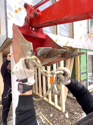 🚨CHANGE ORDER🚨! Our Engineer is making up size up this corner. When we changed our mind on the screened in Porch to a Live in Sun Room. We added a lot of load to the corner. The concrete column that was there would not be enough.   #construction #homerenovation #renovation #DIY #realestate #design #entrepreneur #tools #remodel #interiordesign #carpentry #woodworking #DIY 