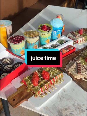 Juice it up!📍@Juice Time Chicago is your one-stop shop for fresh juices, ice cream creations, unique desserts, and more. // #fabfoodchicago #juicetime #desserts #chocolate #dessertlovers #illinoisdesserts #bridgeview