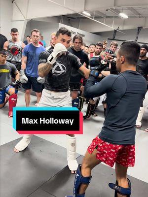 Max Holloway breaking it down! 🥊 🔥 Watch as he demonstrates how to create angles in MMA—perfect for staying one step ahead of your opponent. Master the footwork, land the shots, and control the fight! 👊 💨 #MMA #MaxHolloway #FightIQ #Striking #Footwork #MMAFighter #UFC #MuayThai #CombatSports #MMATraining #Angles #FightTips #TAGMuayThai #MartialArts 