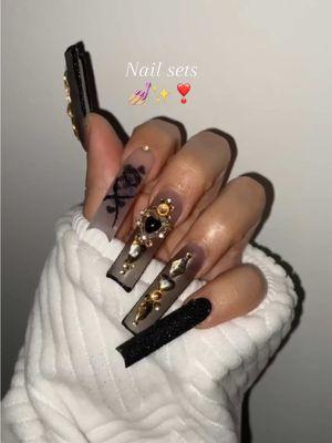 From Last yr❤️💅🏼  #naildesigns #nailinspo #nails #acrylucnails #popoffnails #fypシ #nailtech #nailtok #nailtiktok #nailsartvideos #nailinspiration #nailideas #Love #uñas #uñassanvalentin #uñasacrilicas #uñas💅 