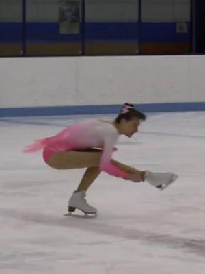 this spin is my new favorite #figureskating #foryou #figureskater #foryoupage #foryourpagetiktok #iceskates #adultfigureskater #fypシ゚viral #adultsskate #figureskate 