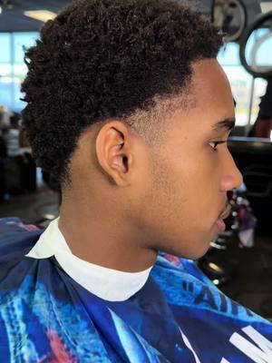 Revived or naw? 🫣💈‼️🔥🍑🍑….. #mycutsgetthebutt 🍑 #fade #explorepage #donesty #haircut #atlbarber #barbersofatlanta #atlantabarbershop #fadehaircut #donesty #therappingbarber #2strands #2strandtwist #fairburnbarber #atlbarber #collegeparkbarber