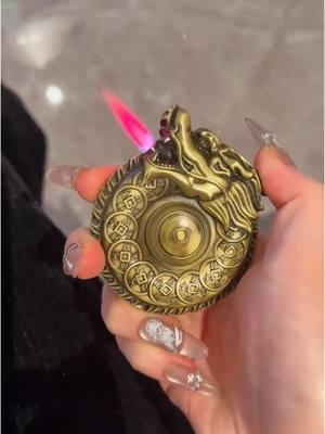 #dragonlighter #fidgetspinner #pinkflame #lighter #cutelighter #coollghter #TikTokShop #fyp #gift #foryou 