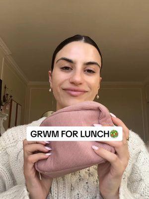 GRWM with Kalen for a lunch date! 🥗 She’s using her go-to Persona faves: Dreamstick Cream Bronzer in ‘Sahara’, Dreamstick Cream Blush in ‘Jam’, 24hr Waterproof Eyeliner in ‘Brown’, Lip Liner in ‘Rosewood’, and DayMask Peptide Lip Balm in ‘Clear’. #GRWM #PersonaCosmetics #EverydayMakeup #LunchReady