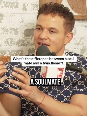 Twin Flame VS Soul Mate 🔥👀 #thisistheworst #titw #soulmate #twinflame