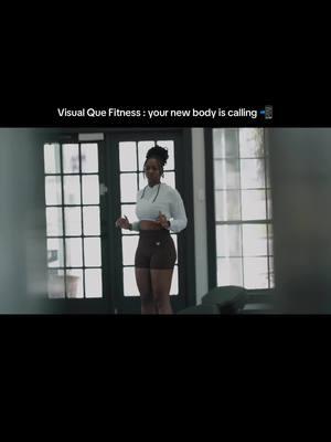 #WorkoutWithMe Train accordingly. Fuel accordingly. Sleep accordingly. Treat that one body accordingly. Visual Que Fitness ONLINE COACHING : WHY CHOOSE ME ?  Training programs utilize various fitness workouts ranging from high intensity workouts, to cardio workouts, to plyometrics to stretch training and CONFIDENCE TRAINING  Various workout splits for fat loss while emphasizing muscle growth and strength such as 2 day, 3 day and 4 day workout splits Any goals you have, level of experience, gym access or working out at home, I can help Shoot me a message, send me a email or visit my website to join Get your ass up and let’s get to work I’m at the gym and I’m waiting on you 🥂❤️  #womensfitnesscoach #workoutsforwomen  #athomefitness 