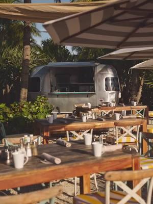 Lunch goals: unforgettable flavors, perfect views, and the sound of waves nearby. 🌊 #BahaMar  📍 Tingum on the Sand