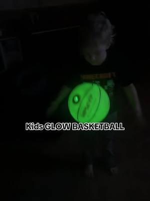 GLOWING BASKETBALL #basketball #glowingbasketball #kidsbasketball 