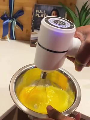 A Cordless Electric Hand Whisk is 🔥🔥 . I love it ! #electricwhisk #whisk #electriccreammixer #TikTokShop 