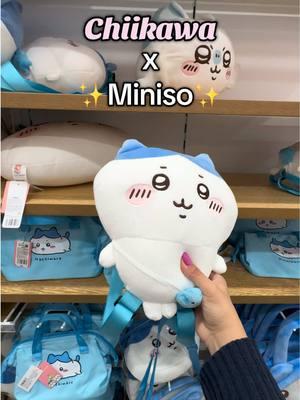 Spotted the most adorable Chiikawa plushies at Miniso! 🐾✨ Perfect for all the kawaii lovers out there! 🥹💖 #chiikawa #miniso #kawaiiplushies #Usagi #Hachiware #chiikawacollection #cutefinds #minisfinds #plush #bags #bagaccessories #makeupbags #roomdecorideas  #ChiikawaLovers #CutePlushies 