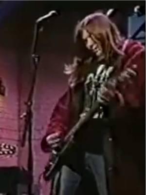 #thelemonheads#itsashameaboutray (extended) “I'm hoping for a simple way of sayig It's a shame about Ray. In the stone, under the dust, his name is still engraved.” 