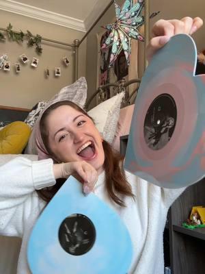 Who else got the lover live from paris vinyl?!? 🥹💖💛 #swifttok #llfp #llfpvinyl #taylorswiftvinyl #vinylrecords #taylorswift @Taylor Nation 