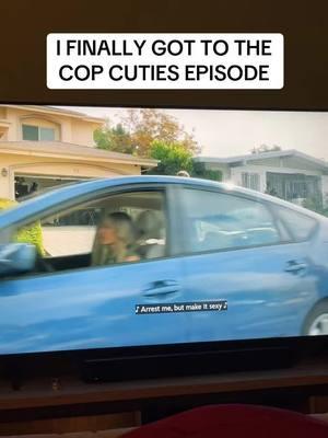 I literally sing this all day every day🎶 #fyp #foryou #therookie #johnnolan #copcutiescuteandonduty #copcuties #daddycop #celinajuarez 