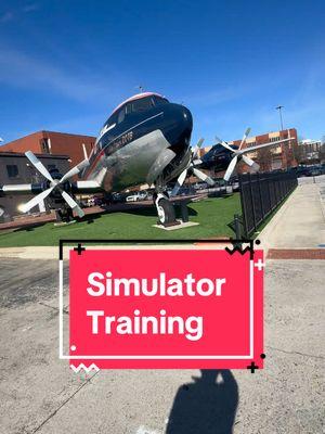 Simulator training #airlinepilot #delta #atl 