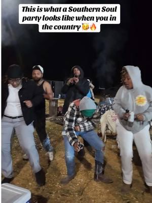 We just enjoy having fun and dancing around a barrel 🔥🕺🏽 Ain’t nothing like a Southern Soul Steppaz Party 😁 #indakuntry #southernsoulsteppaz #newlinedance #linedance #linedancers #linedancersoftiktok @damn.itsmae @taylorMADE92🔥😈 @b3dr00mbully @B. @Shamyah Maxwell 